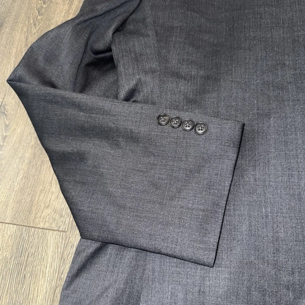 Jos A Bank Men's Sz 44R‎ Sport Coat Blazer Gray 100% Wool Suit Jacket USA Made